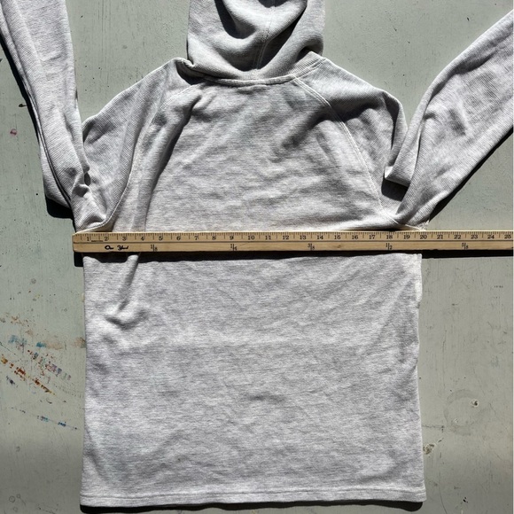 Women's TenTree Hoodie Gray Logo L Waffle-Knit Camp Hike Outdoor Climb STAINED - Picture 11 of 14